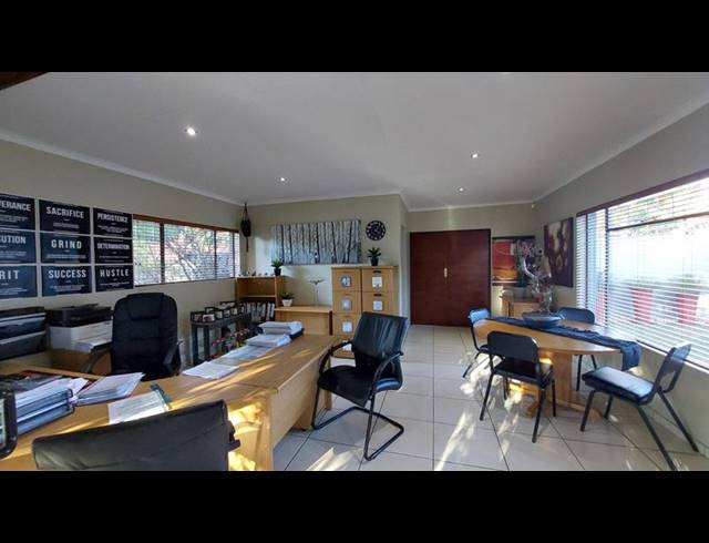 BUSINESS PROPERTY TO RENT IN DOORNPOORT